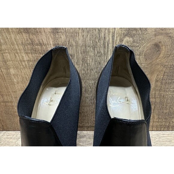 wChristian Louboutin Women  8.5  38.5 black leather booties with sole protection - Picture 11 of 16